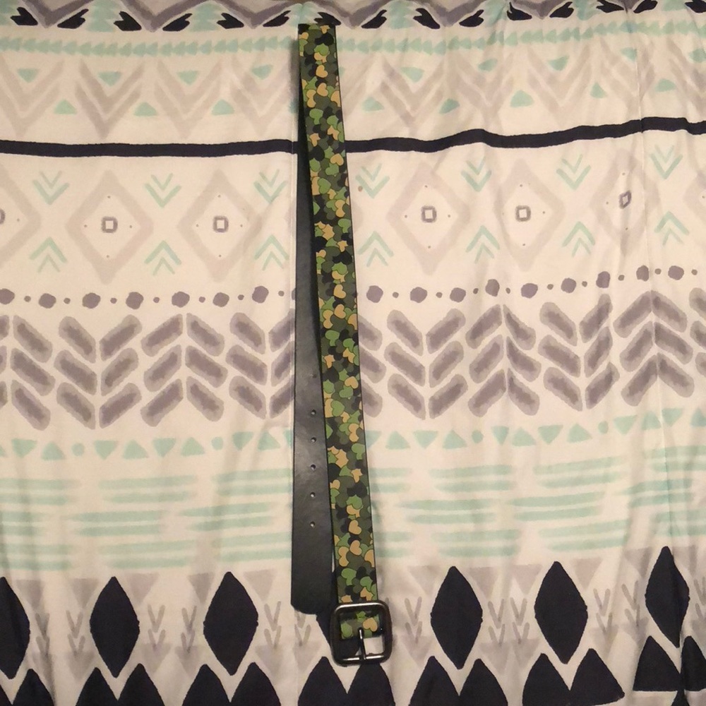 Heart belt